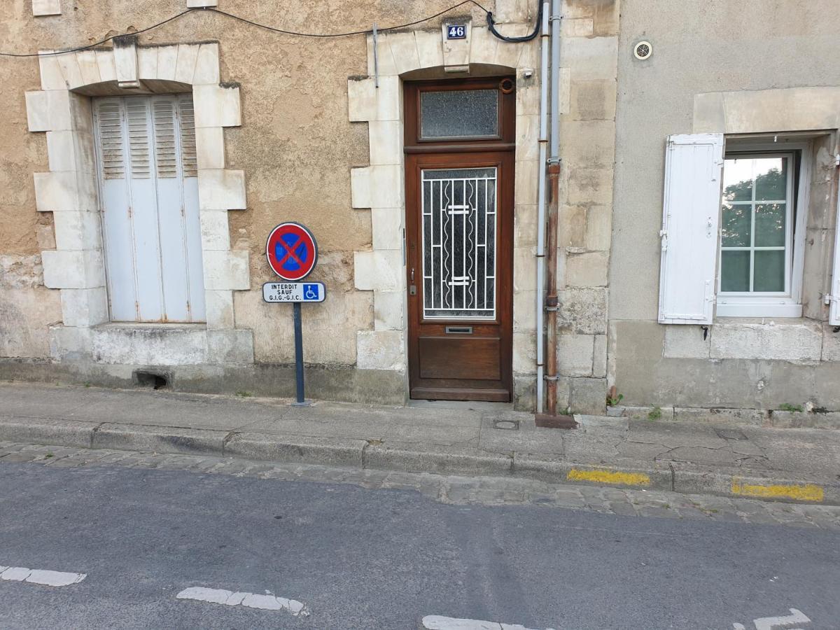 Studio Simplicien *Cosy* Plein Centre Ville De Poitiers *Tv* Wifi *Cafe* エクステリア 写真