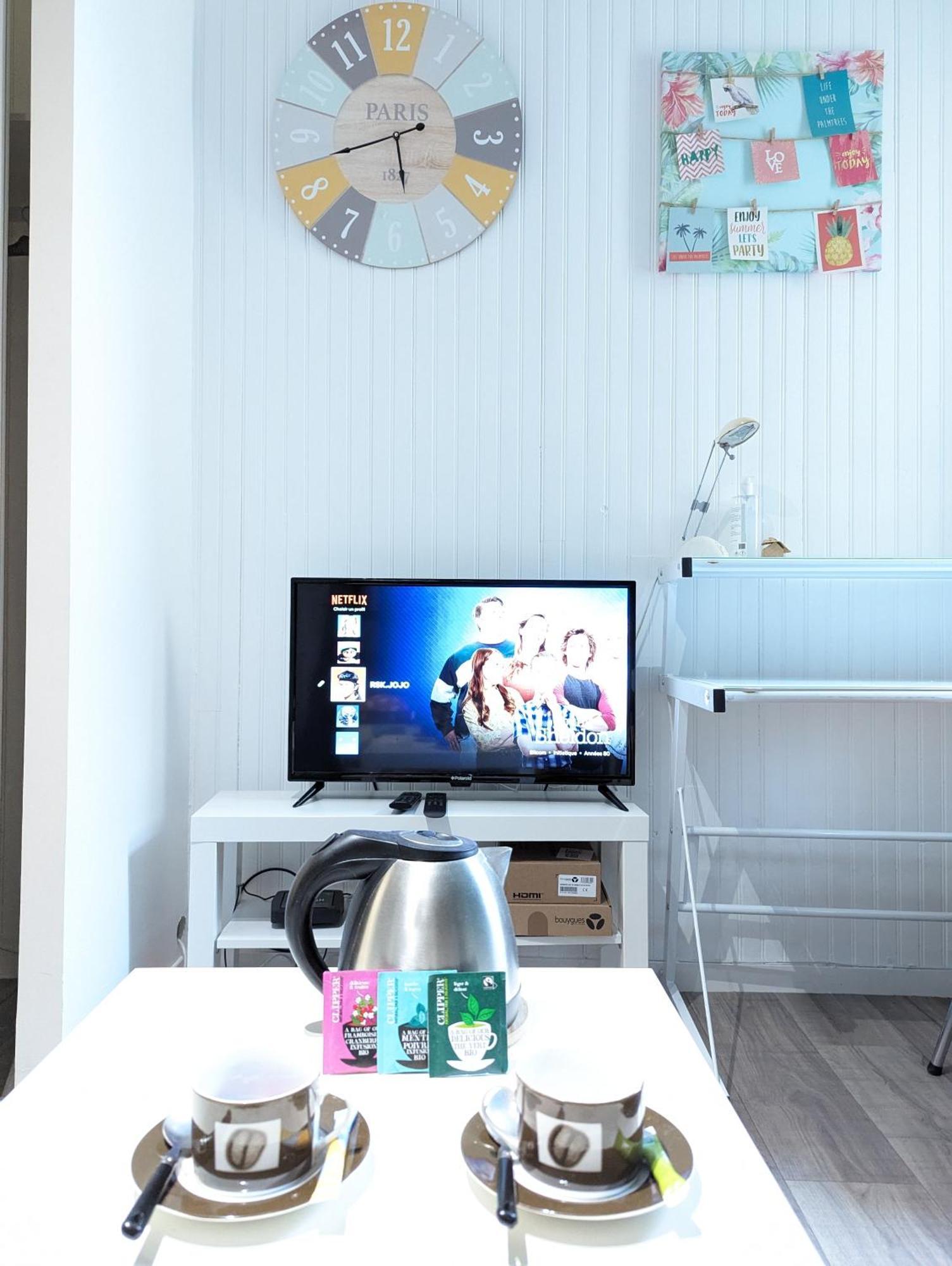 Studio Simplicien *Cosy* Plein Centre Ville De Poitiers *Tv* Wifi *Cafe* エクステリア 写真